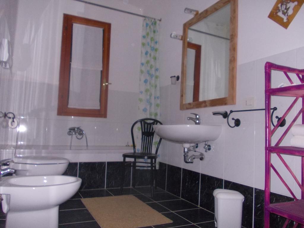 Agriturismo Lucciano San Casciano in Val di Pesa Habitación foto